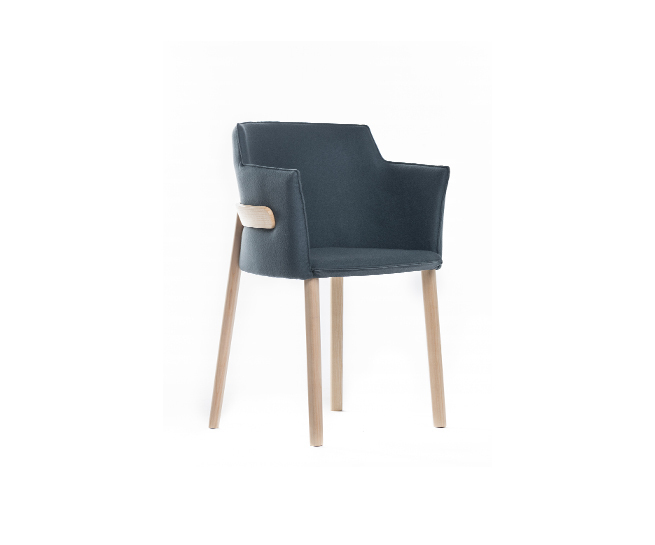 pince Upholstered armchair thonet by LucidiPevere