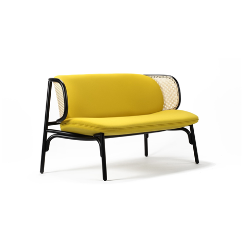 suzenne GTV sofa by Chiara Andreatti thonet lounge chair